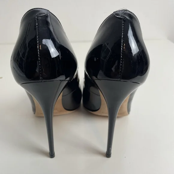 Jimmy Choo Black Patent Leather Pointed Toe Pumps Heels Size 38 Stiletto Classic - Picture 5 of 12